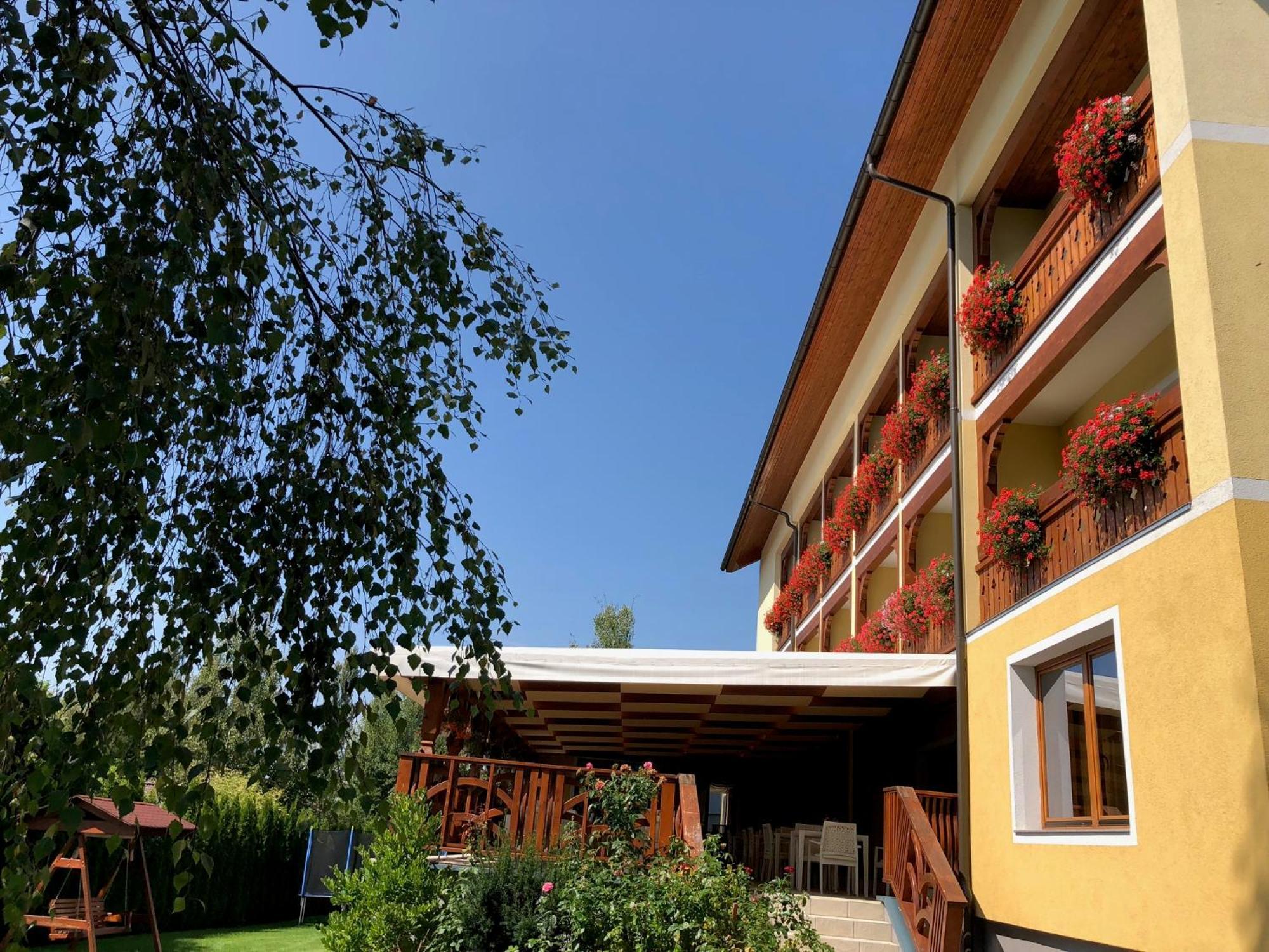 Hotel Alex Sankt Kanzian am Klopeiner See Buitenkant foto