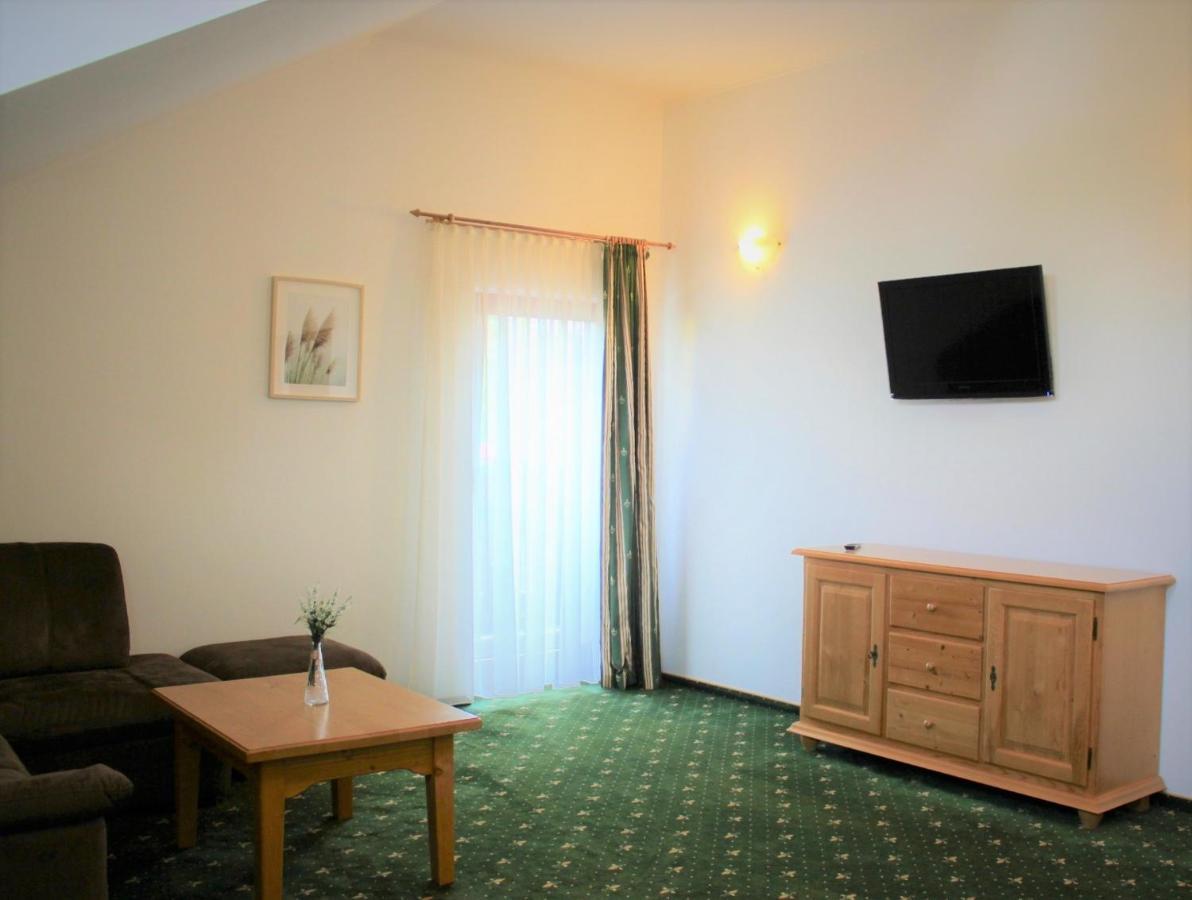 Hotel Alex Sankt Kanzian am Klopeiner See Buitenkant foto