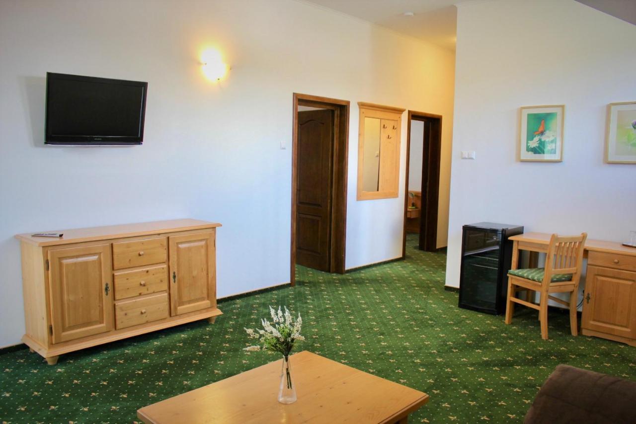 Hotel Alex Sankt Kanzian am Klopeiner See Buitenkant foto