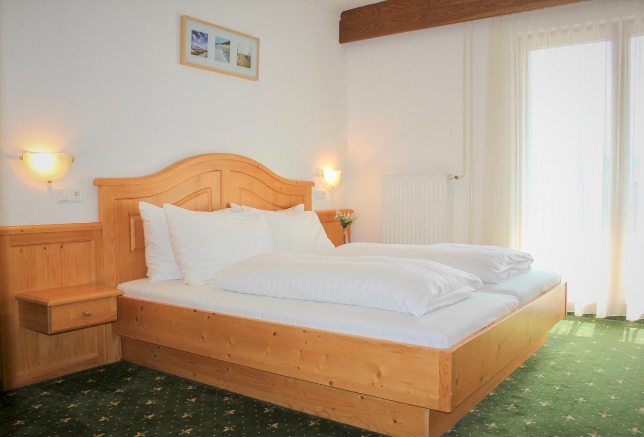 Hotel Alex Sankt Kanzian am Klopeiner See Buitenkant foto